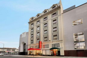 Гостиница Ramada by Wyndham Oakland Downtown City Center  Окленд